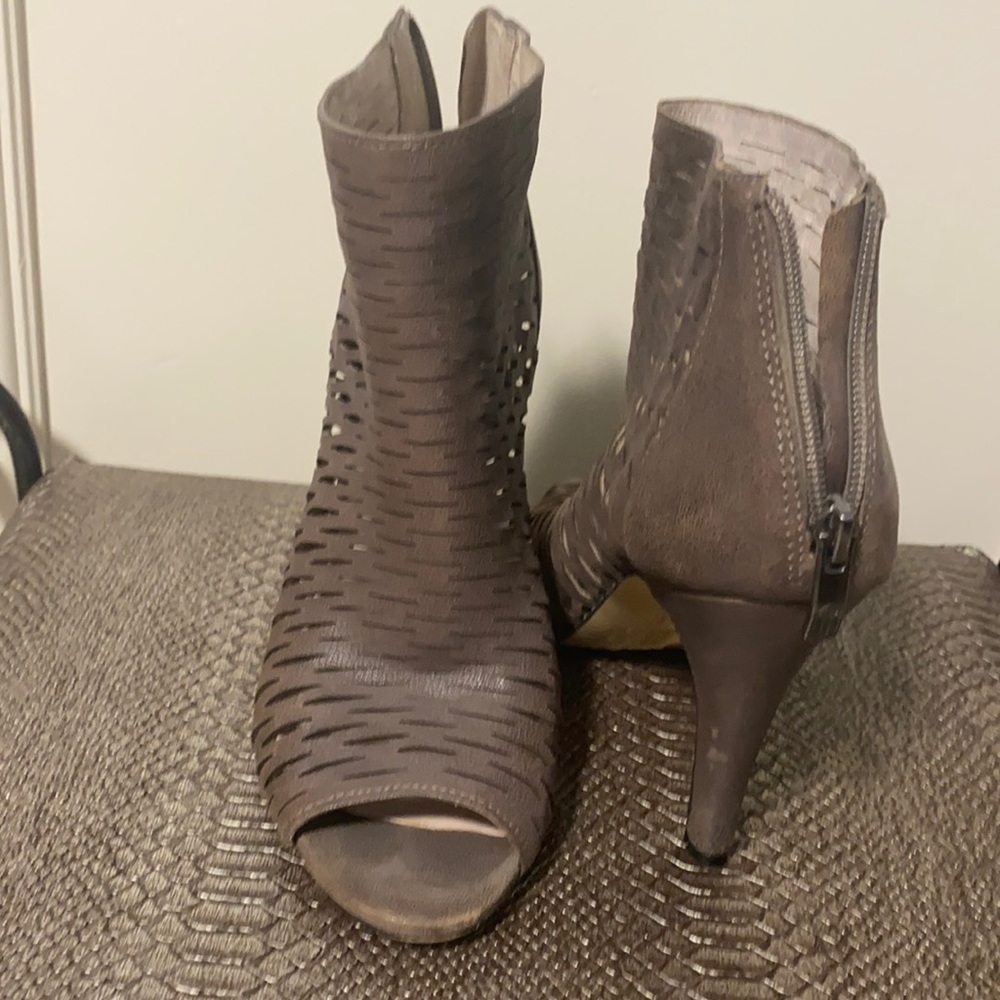 Vince Camuto heels